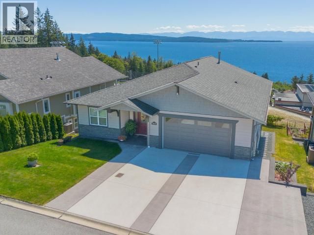5423 Hemlock Street listing photo from Royal LePage Powell River